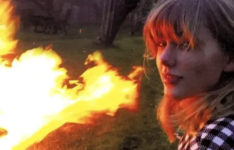 La vela peligrosa: Taylor Swift salva su hogar de un incendio