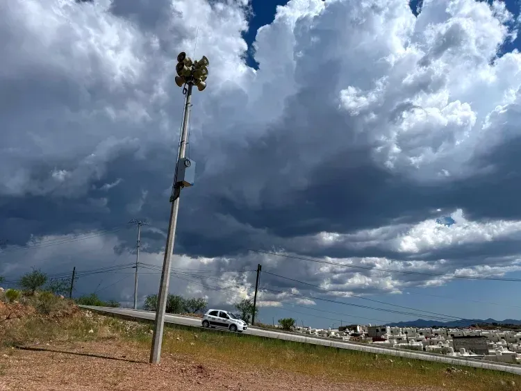 Avanza  instalación del sistema de alertamiento temprano contra inundaciones en Nogales - FOTOS