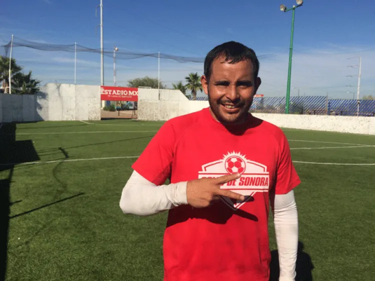 Soles suman a Bogar Moreno