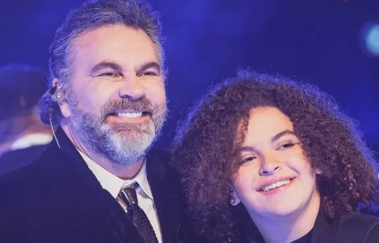 VIDEO: Lucero Mijares y su padre presentan emotivo dueto del tema principal de novela de Televisa