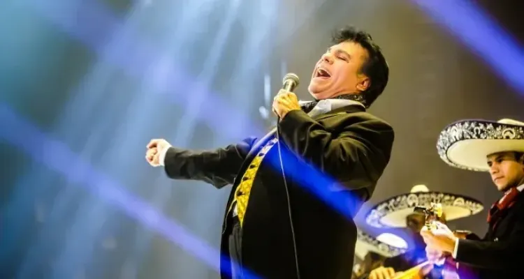 VIDEO: Increíble revelación de un famoso comediante; asegura que Juan Gabriel sigue vivo