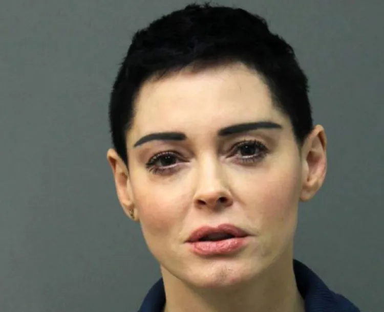 Rose McGowan planea declararse inocente en caso de drogas