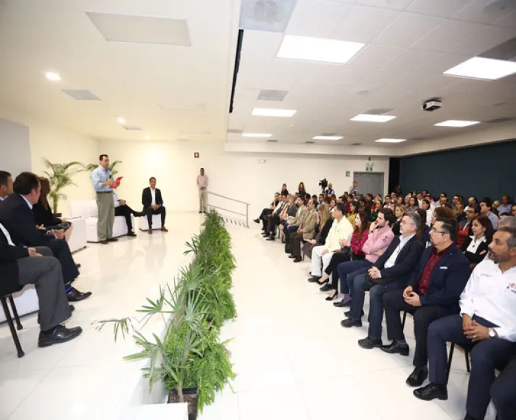 Inaugura De Lucas primer Foro de trabajo conjunto