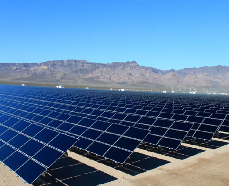 Construirán 4 centrales para energía solar