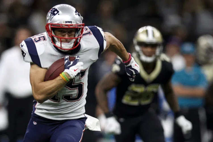 Dan de alta a Chris Hogan