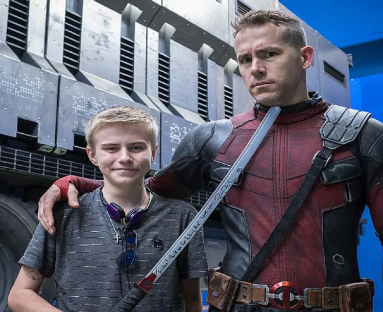 ‘Deadpool’ muestra lado humano