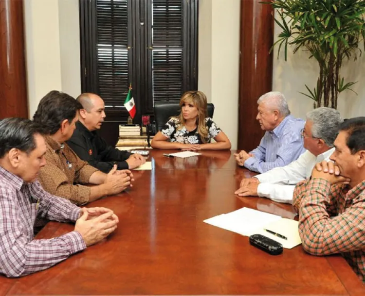 Fortalecerán Gobernadora y productores carne regional