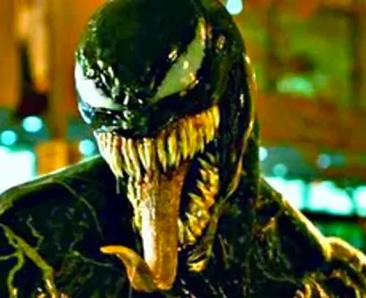 Venom se apodera de Tom Hardy en primer tráiler