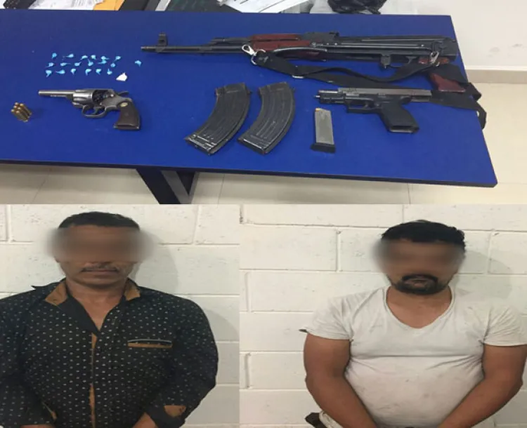 Asegura PESP a dos con armas y supuesta droga