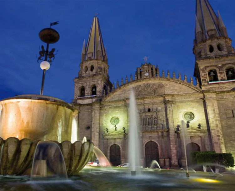 Legalizan tener sexo en la vía pública en Guadalajara