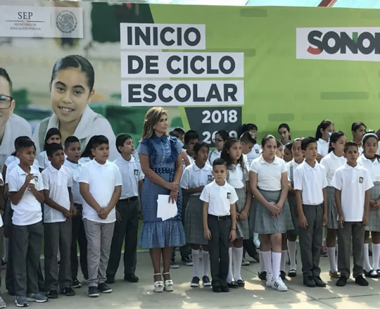 Gobernadora oficializa inicio de nuevo ciclo escolar