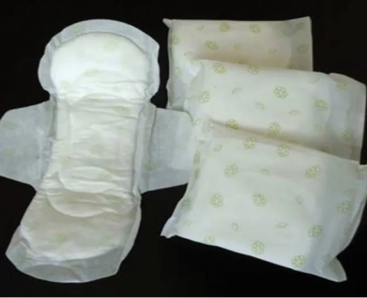 Nueva y peligrosa moda: hervir toallas sanitarias para drogarse