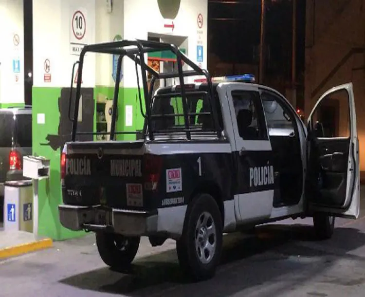 Atracan gasolinera en Nuevo Nogales