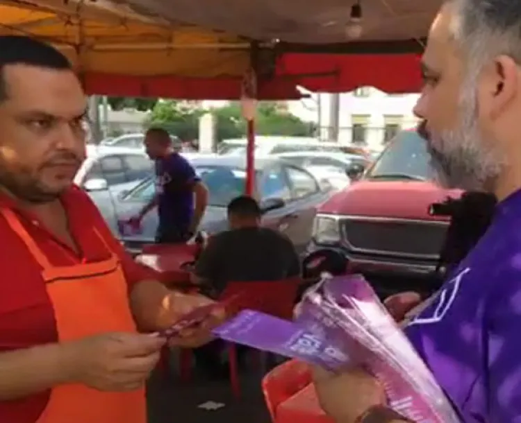 Llevan campaña ‘Menos sal, más vida’ a taquerías y carretas de hot dogs