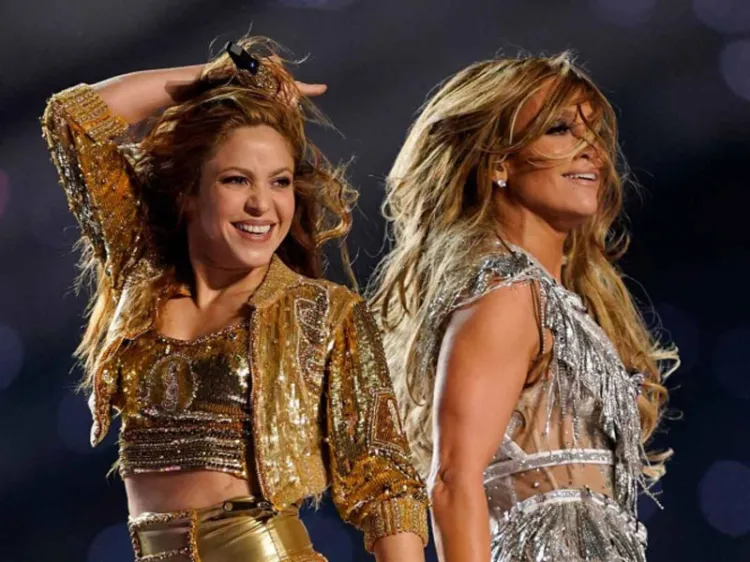 Papás piden boicot a NFL por “show obsceno y vulgar” de JLo con Shakira