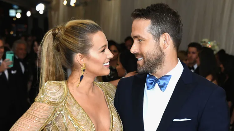 Ryan Reynolds y Blake Lively donan 1 millón de dólares por Covid