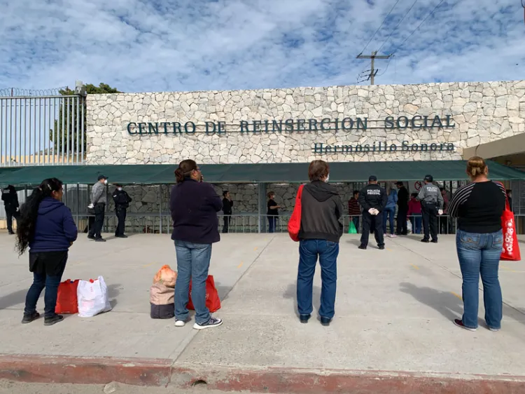 Vigila Policía Procesal se realice en orden visita familiar en Ceresos