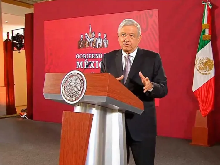 Llama AMLO a ‘conservadores’ a la unidad