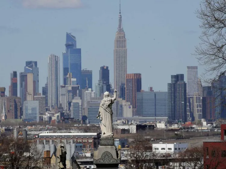 Nueva York extiende cuarentena hasta el 29 de abril