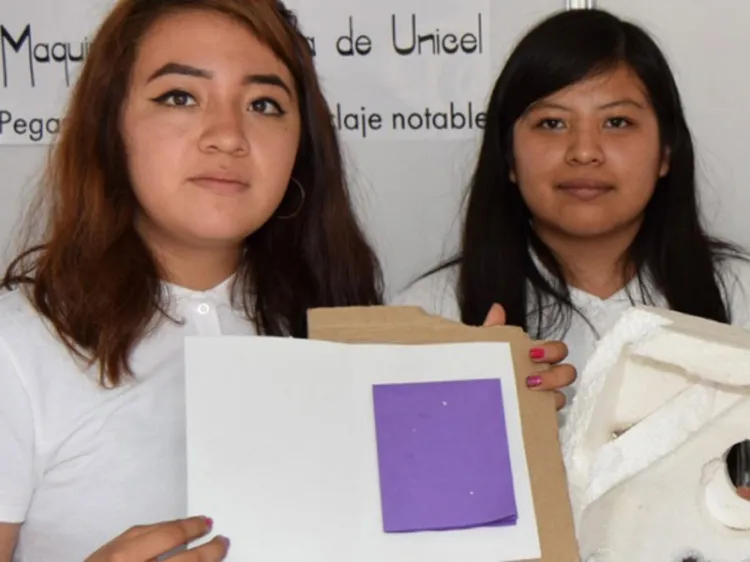 Reconocen a estudiantes por transformar unicel en pegamento