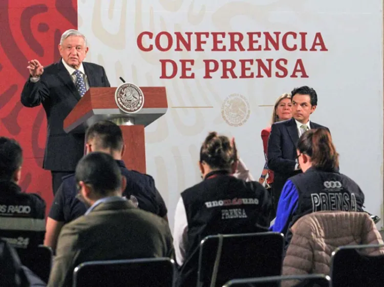 Contra Covid-19 AMLO alista modificar presupuesto