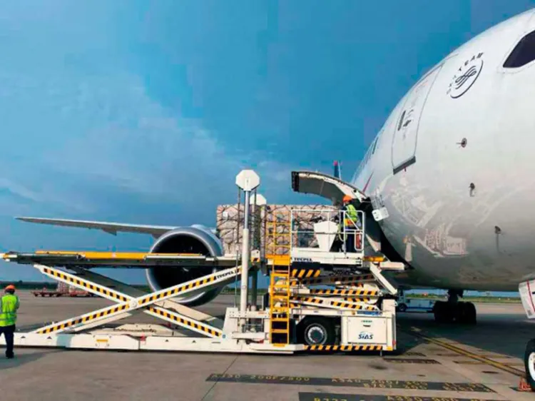 Llegará hoy quinto vuelo con insumos médicos de China