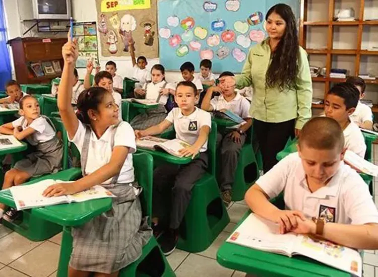 Culminan clases de educación Básica este viernes 5 de junio