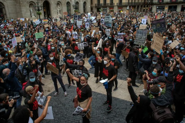 España, Italia y Reino Unido se suman a protestas