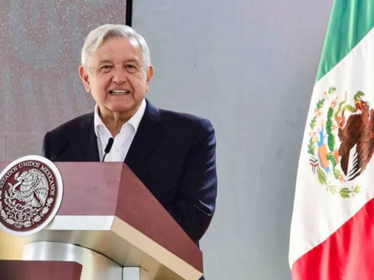 Hay que comer bien y dejar la chatarra para enfrentar pandemia: AMLO