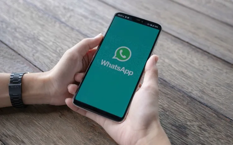 WhatsApp se cae, usuarios reportan fallas