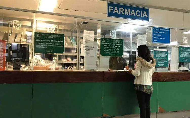 Avanza IMSS con entrega de recetas