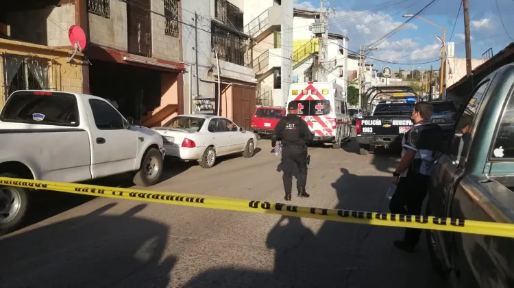 Hallan adolescente muerta de un balazo en Nogales