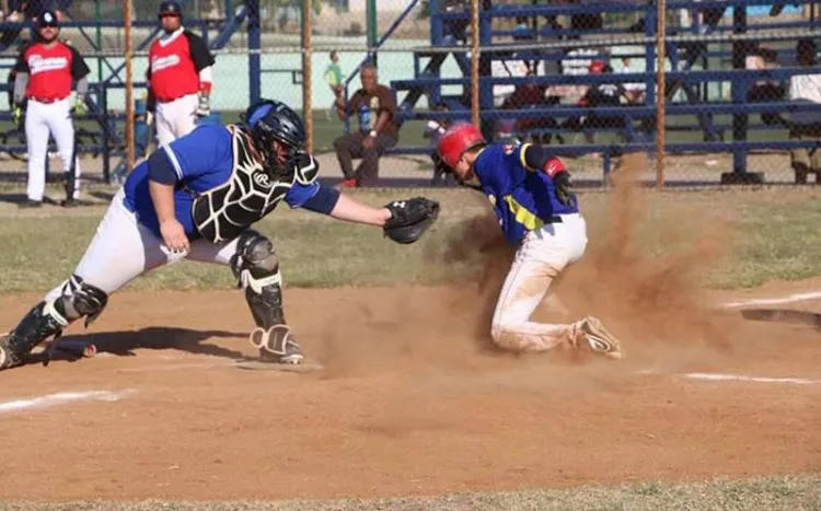 Ligas locales de beisbol regresarán a la actividad