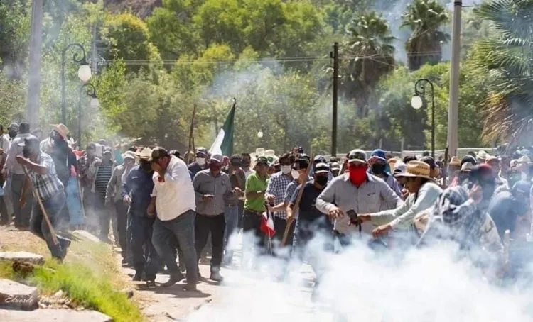 Campesinos se  enfrentan a la GN  en presa La Boquilla