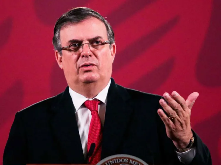 ‘Inaceptable’ si a mexicanas les quitaron el útero en EU: Ebrard