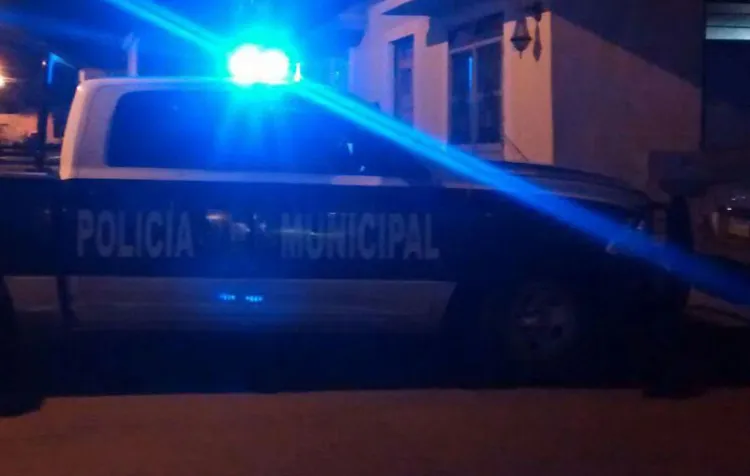 Detienen mujer por abuso de confianza