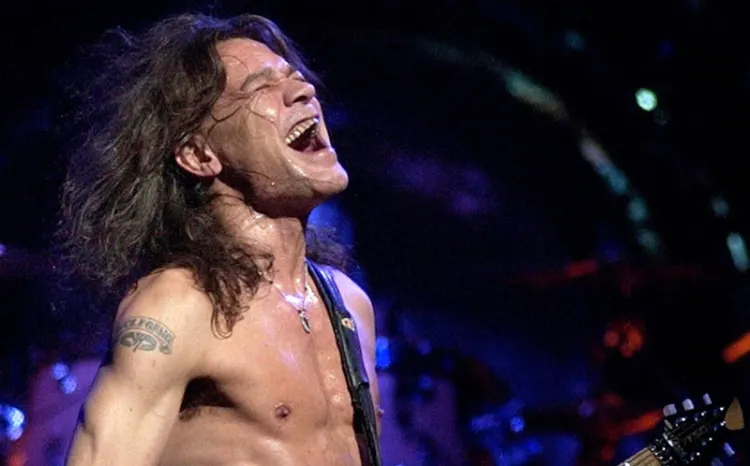 Muere Eddie Van Halen, legendario guitarrista