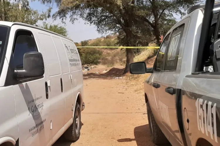 Localizan a mujer sin vida en área campestre