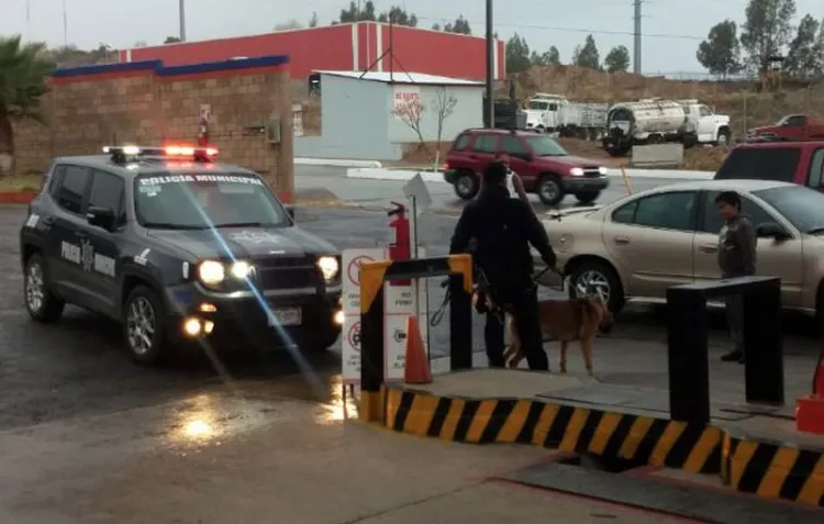 Asaltan a trabajador de gasera