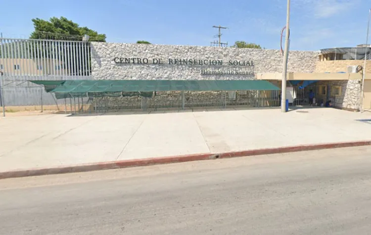 Feminicida se suicida en penal de Hermosillo