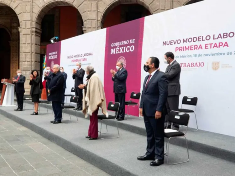 Presenta AMLO nuevo modelo de justicia laboral