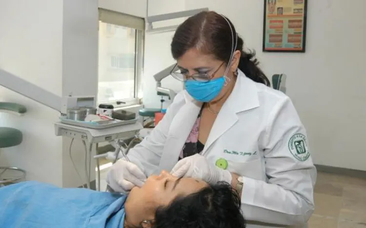 Llama IMSS a evitar malos hábitos dentales