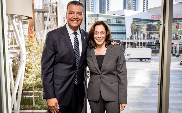 Hijo de mexicanos sustituirá a Kamala Harris en Senado de EU