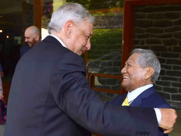 Armando Manzanero, de lo mejor: AMLO