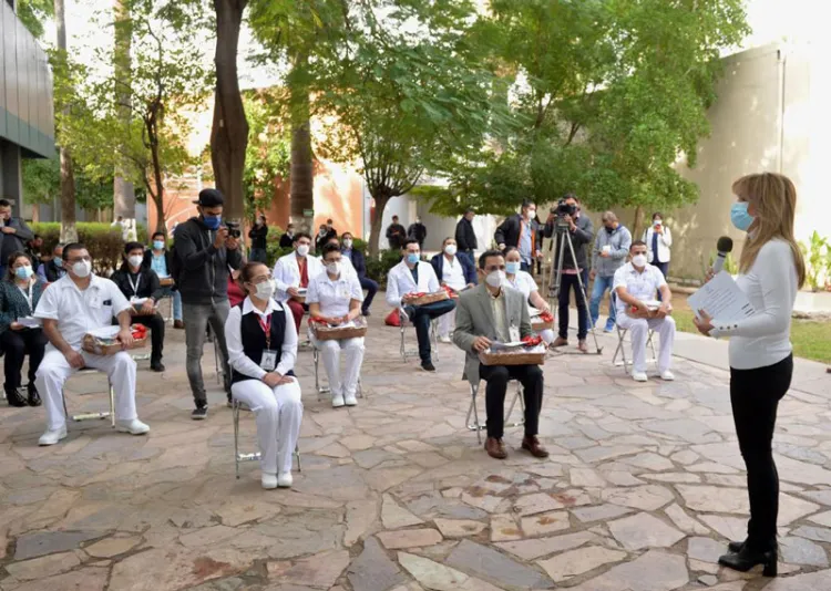 Otorga CPA reconocimiento al Mérito Hospitalario a personal del HGES