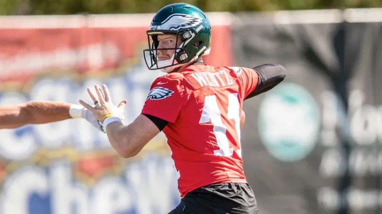 Tomará tiempo Carson Wentz