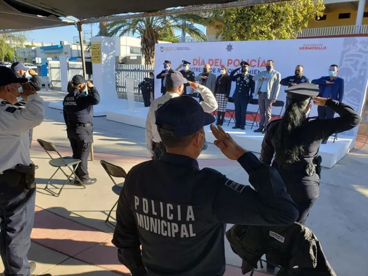 Conmemoran Día del Policía