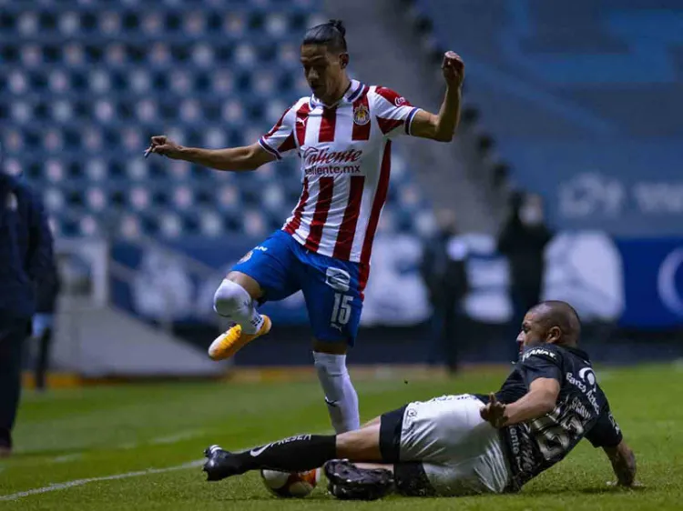 Chivas y Puebla  empatan a uno