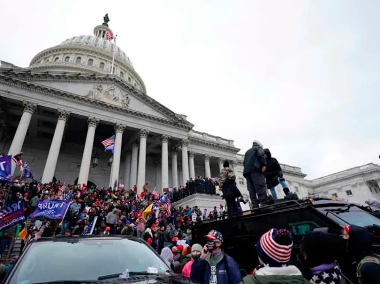 Investiga Departamento de Justicia asalto al Capitolio