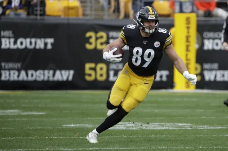 Vance McDonald anuncia retiro